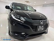 Honda Vezel 1.5X A 2016 Black Push Start Revcam